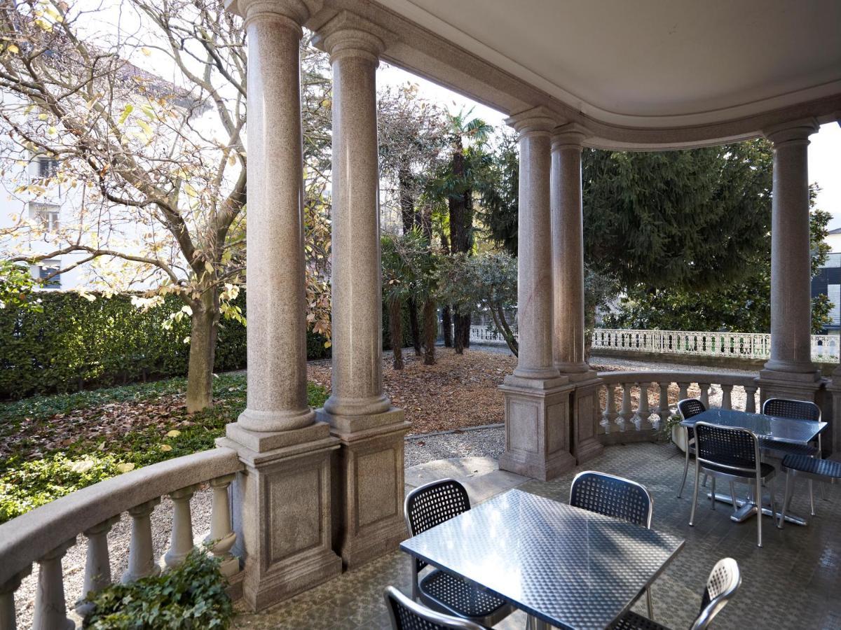 Business Center In Villa Bellinzona Exterior photo