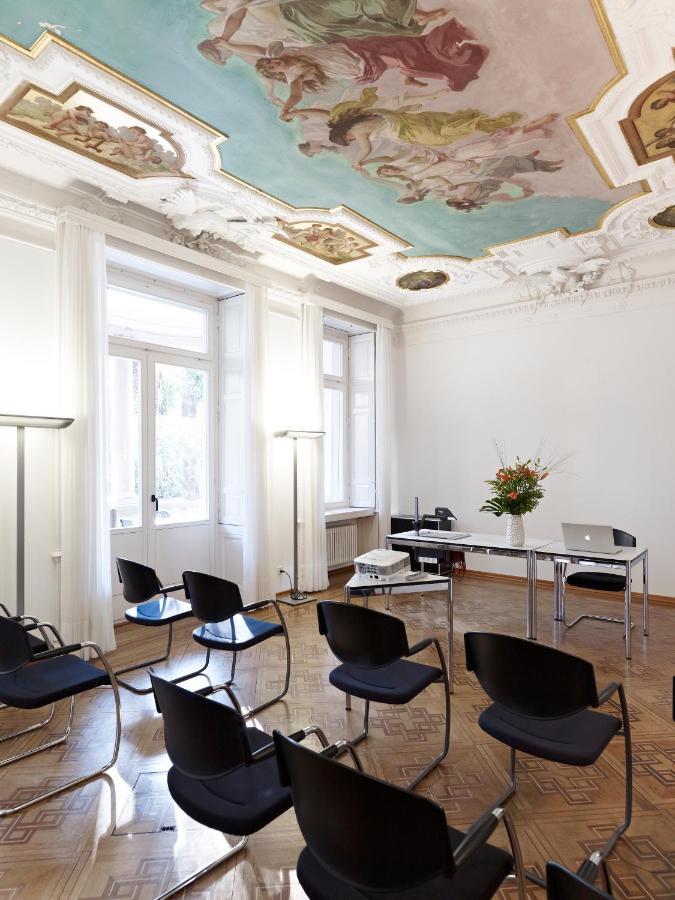 Business Center In Villa Bellinzona Exterior photo